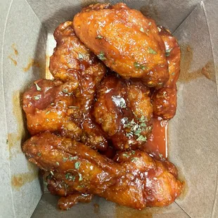 Yang yum wings weren't very crispy :(