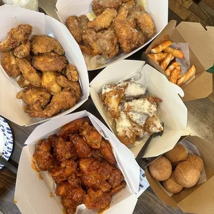 poultry, chicken wings, chicken, chicken wings and fried chicken, fried chicken wings, fried chicken, bbq wings, food, bbq chicken