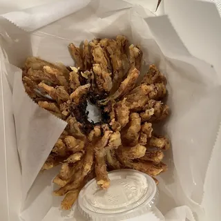 Blooming onion