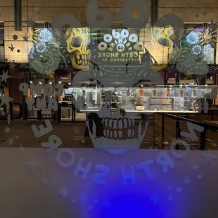 a skull with a crown on it