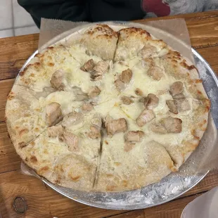 Chicken Alfredo pizza