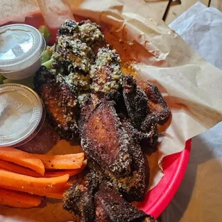 6 Jumbo Chicken Wings