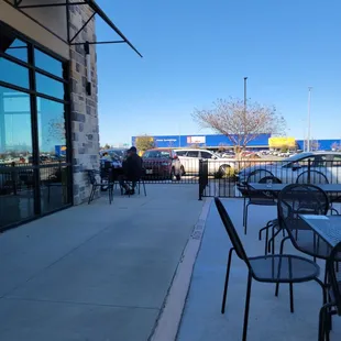 Great outdoor seating area.