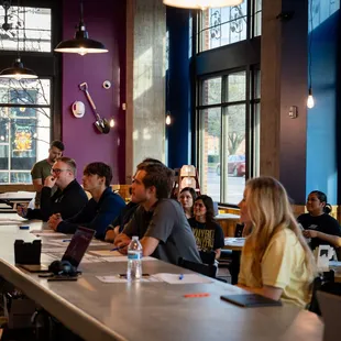 food, chicken wings and fried chicken