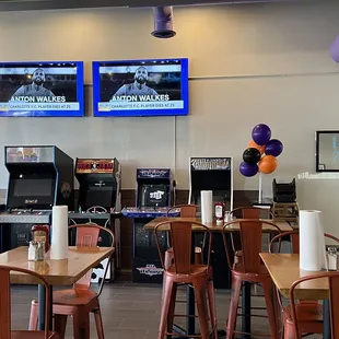 the inside of a restaurant