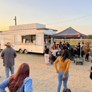 Food stand