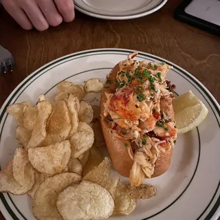 Connecticut Lobster Roll