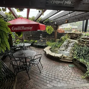 Beautiful front patio at V's