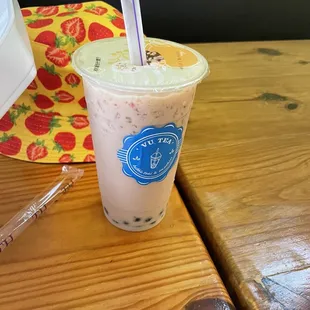 Strawberry milk tea with boba