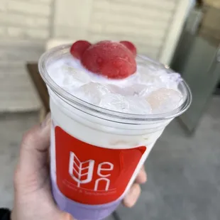 Ube Latte (IG: @foodwithbros)