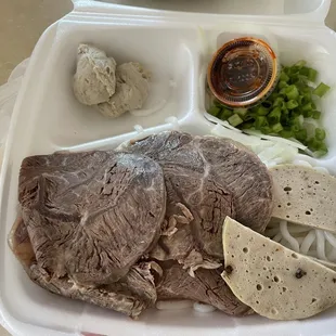 Bun Bo Bac (the difference = added meatballs)