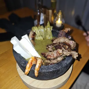 Molcajete Mixto