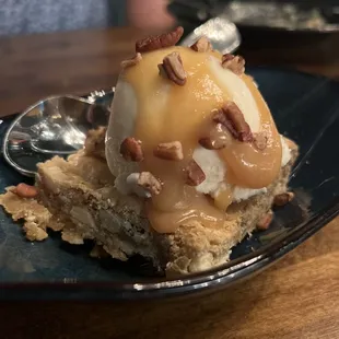 Maple Pecan Blondie