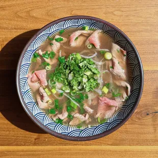 Pho tai - rare steak