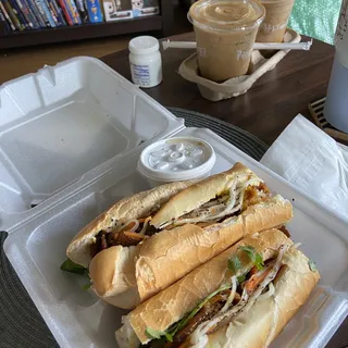 Bnh M - Lemongrass Chicken