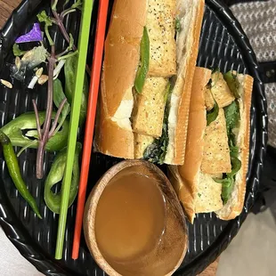 Bahn mi