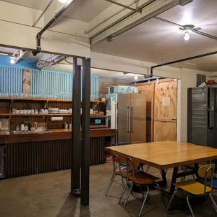 Refreshment room
