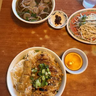 ramen and noodles, food