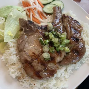 Grilled pork chop