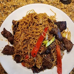 Mi Xao with spicy beef! So delicious!