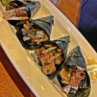 Salmon Skin Handrolls