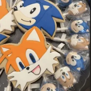 Sonic and Tails theme