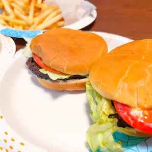 Tomato deluxe with everything