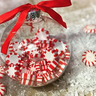 Deck the Halls with Gorgeous Ornaments