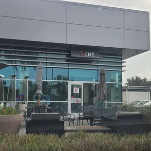 Exterior, morning - Dec 2023