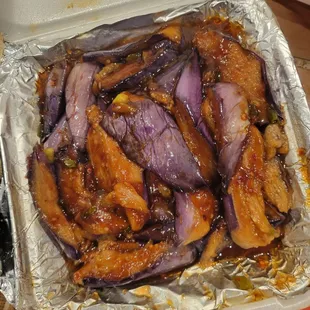 Eggplant with garlic sauce