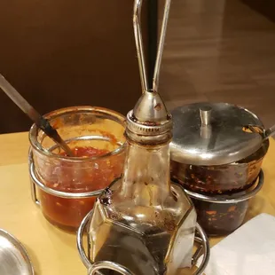 The condiments jars are so nasty looks like they have never been cleaned and the chicken taste like a old freezer.