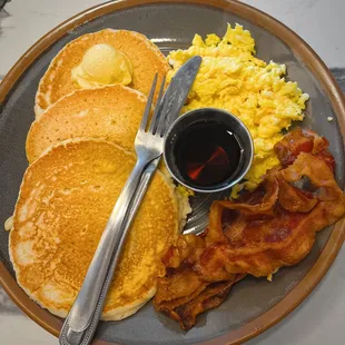 W D Deli