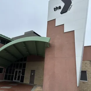 Entrance to This branch