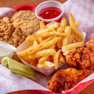Wings &amp; chicken Tenders