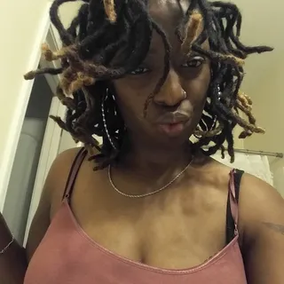 Shrieka F.