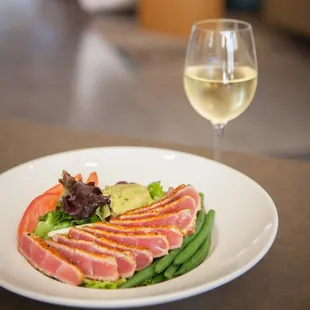 Seared Ahi Tuna Salad