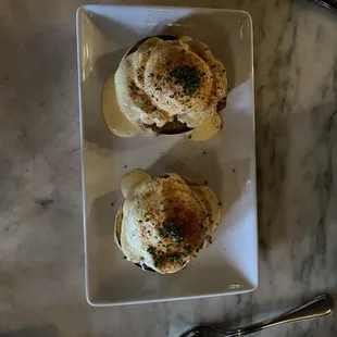 Eggs Benedict