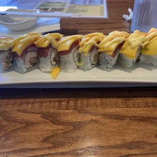 Tuna Mango Roll