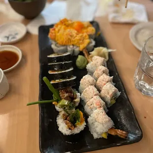 Mango tango Spider roll And volcano roll
