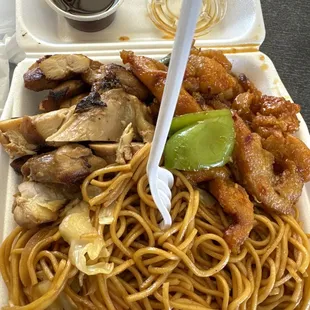 chicken wings and fried chicken, food