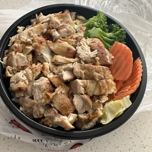 Chicken veggie bowl brown rice