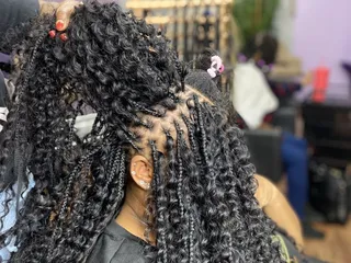 Blessed Hands Braiding