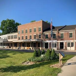 Conference and Interpretive Center with award-winning museum.