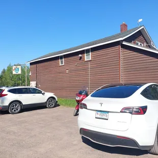 Not many Teslas here. Hahaha