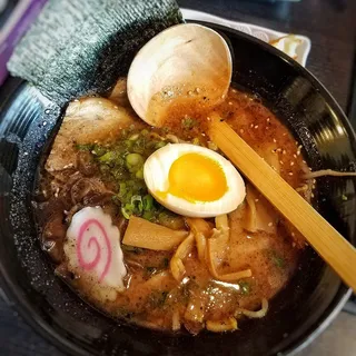 Spicy Garlic Miso Ramen