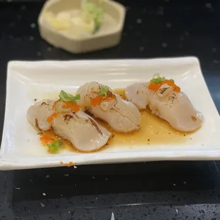 Scallop Sushi very fresh!