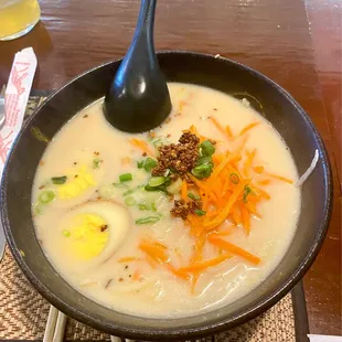 Tonkutsu Ramen Noodle Soup