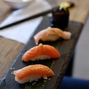 11 Pieces Nigiri Testing - alaska salmon, ocean trout, seared salmon belly, ikura