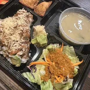 Specialty Bento Box with Crunch Roll