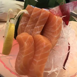 Salmon Sashimi